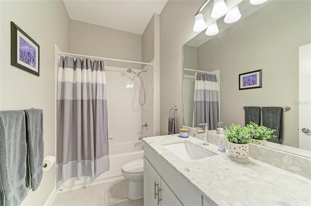 For Sale: $375,000 (3 beds, 2 baths, 1521 Square Feet)