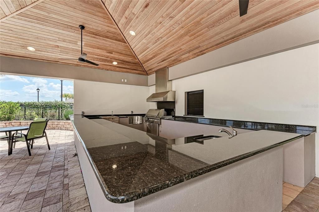 For Sale: $375,000 (3 beds, 2 baths, 1521 Square Feet)