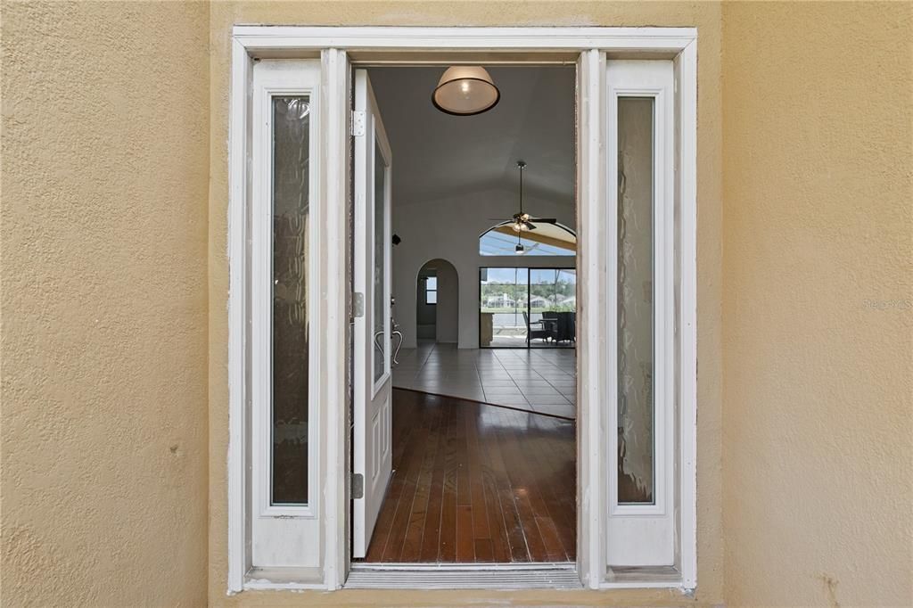 For Sale: $455,000 (3 beds, 2 baths, 1434 Square Feet)