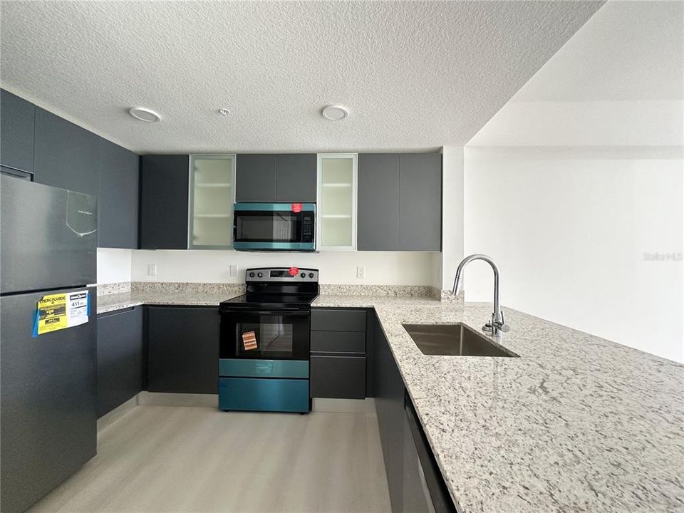 В аренду: $1,450 (1 спален, 1 ванн, 750 Квадратных фут)