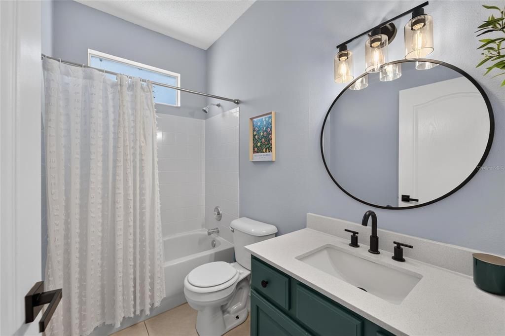 For Sale: $309,900 (3 beds, 2 baths, 1354 Square Feet)