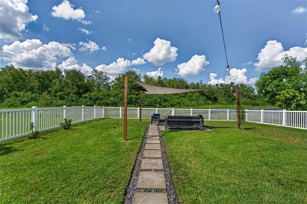 For Sale: $309,900 (3 beds, 2 baths, 1354 Square Feet)