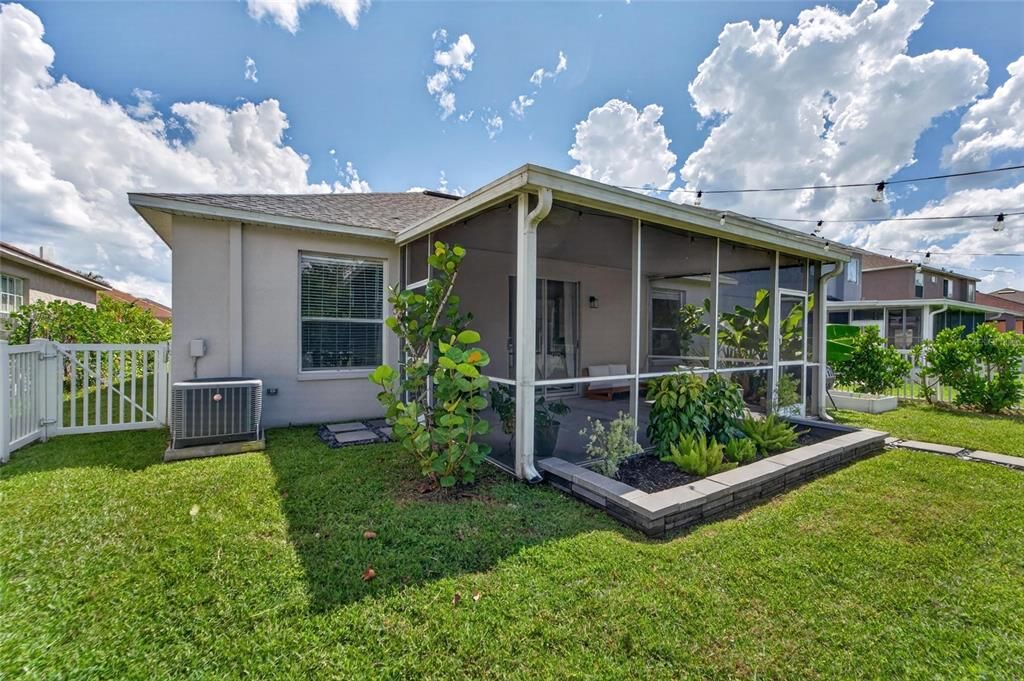 For Sale: $309,900 (3 beds, 2 baths, 1354 Square Feet)