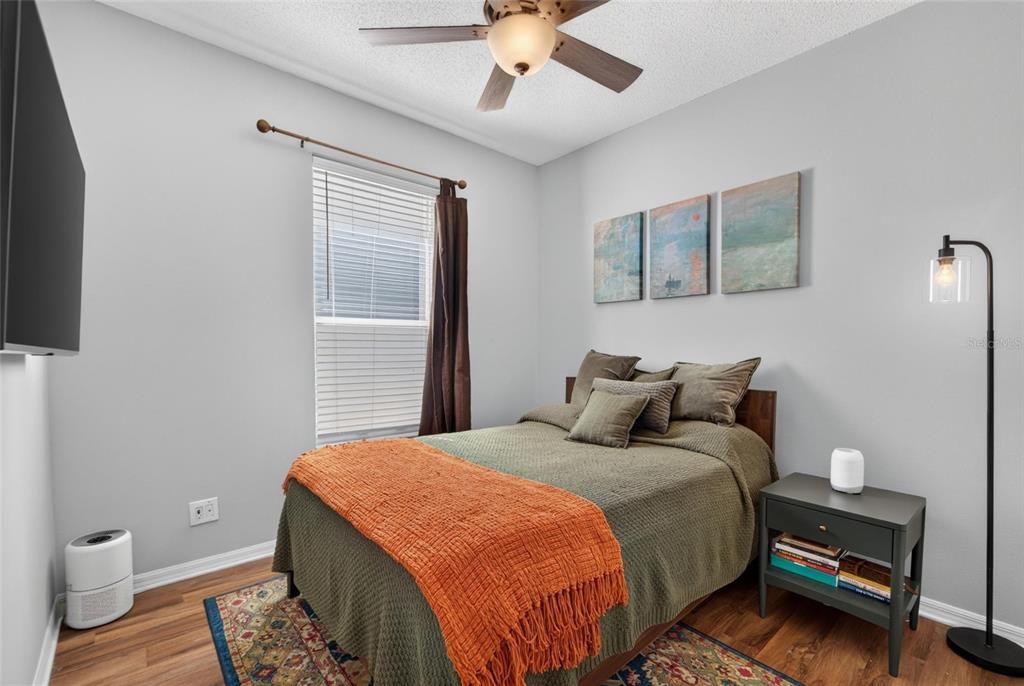 For Sale: $309,900 (3 beds, 2 baths, 1354 Square Feet)