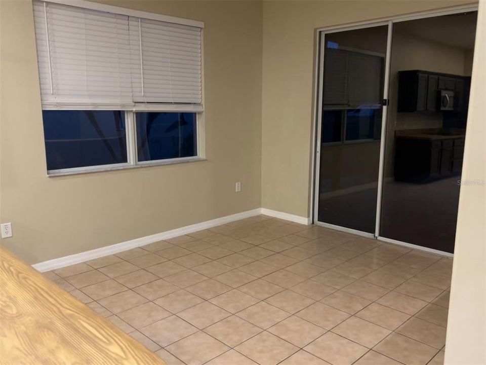 For Sale: $620,000 (4 beds, 3 baths, 3189 Square Feet)