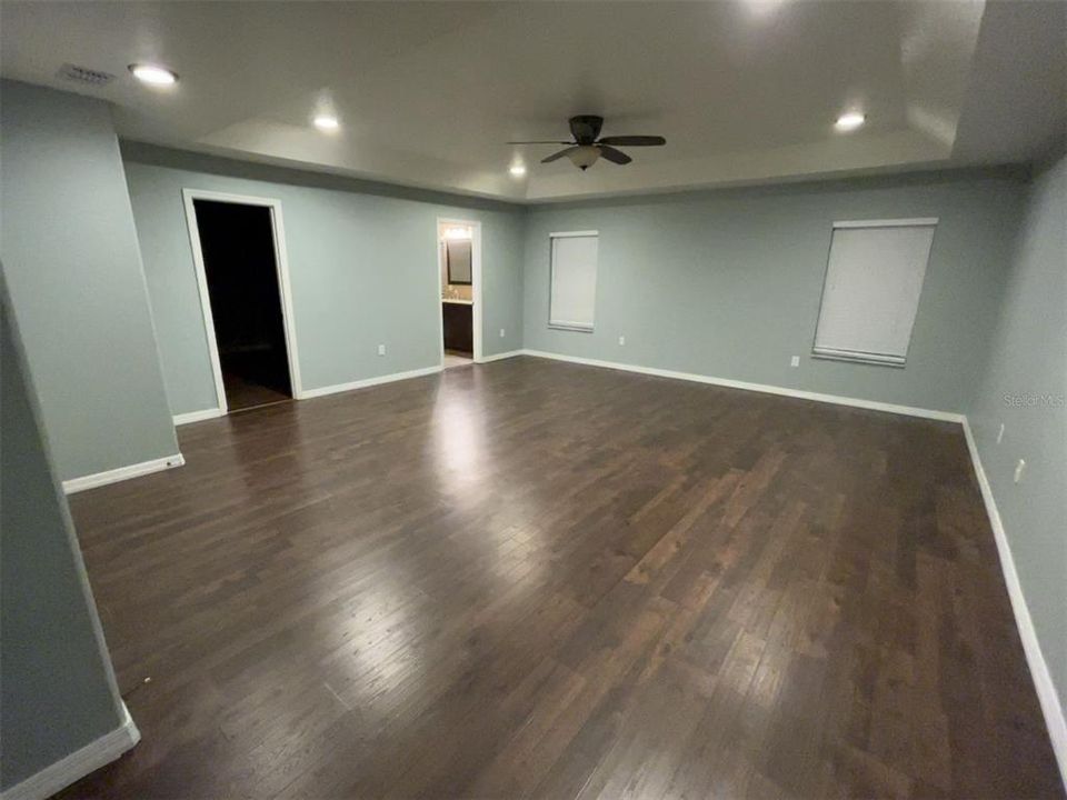 For Sale: $620,000 (4 beds, 3 baths, 3189 Square Feet)