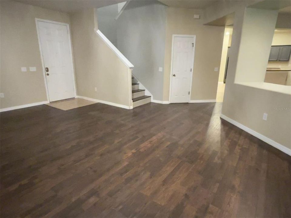 For Sale: $620,000 (4 beds, 3 baths, 3189 Square Feet)
