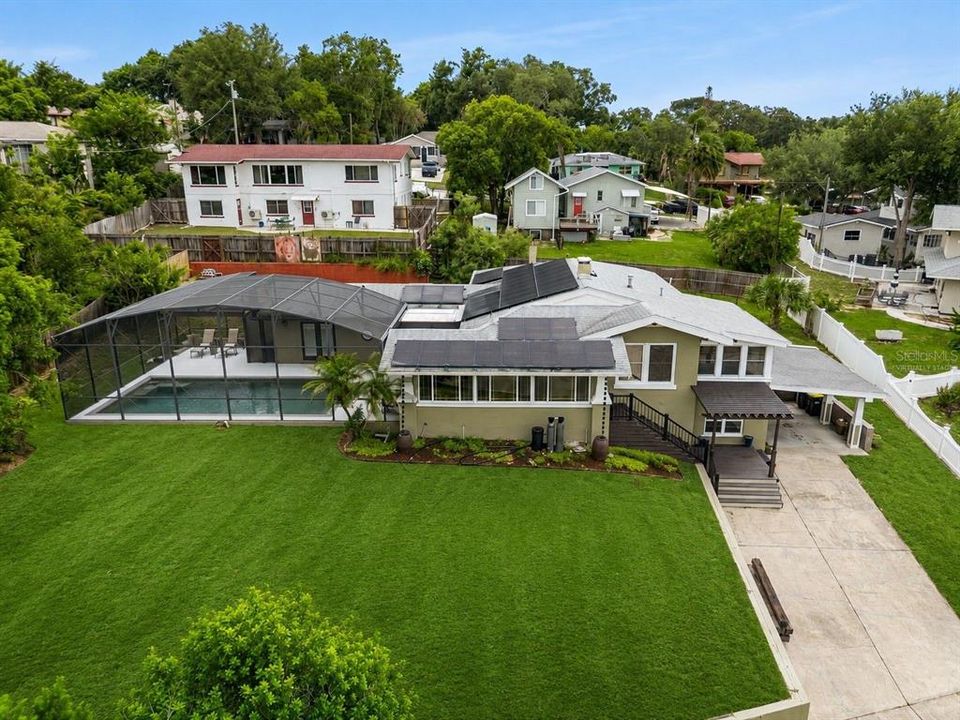 En Venta: $675,000 (4 camas, 3 baños, 2381 Pies cuadrados)