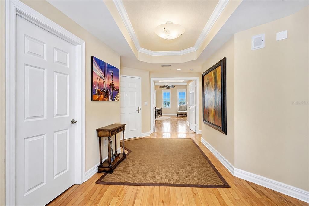 En Venta: $2,350,000 (3 camas, 3 baños, 2760 Pies cuadrados)