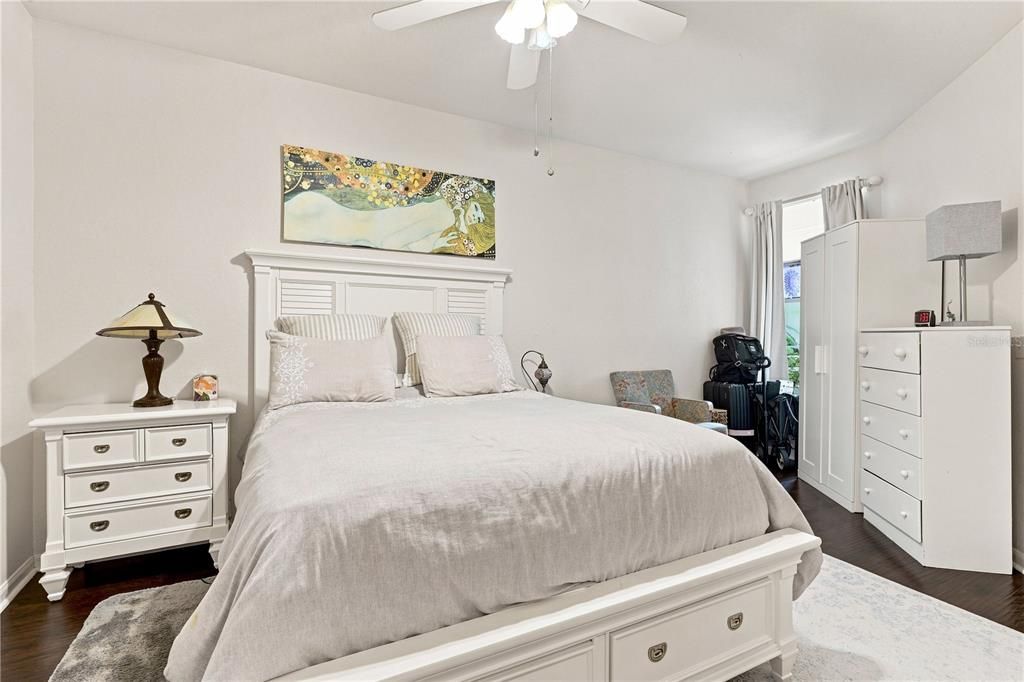En Venta: $275,000 (2 camas, 2 baños, 1070 Pies cuadrados)
