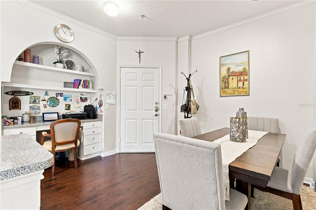 En Venta: $275,000 (2 camas, 2 baños, 1070 Pies cuadrados)