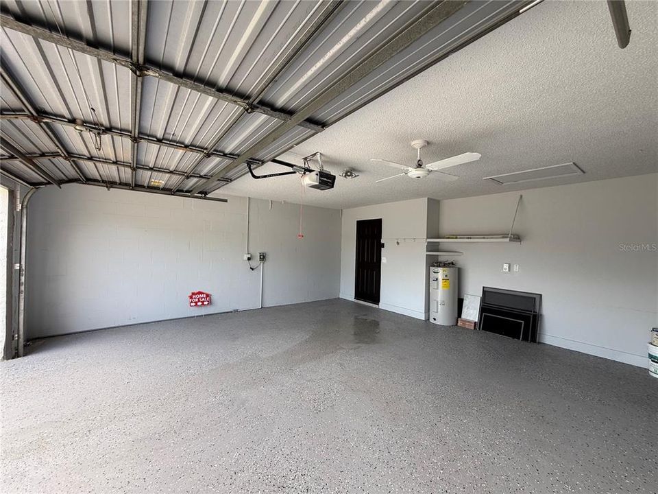 En Venta: $315,000 (3 camas, 2 baños, 1468 Pies cuadrados)