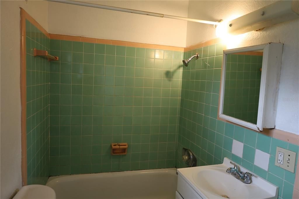 En Venta: $224,500 (3 camas, 1 baños, 992 Pies cuadrados)