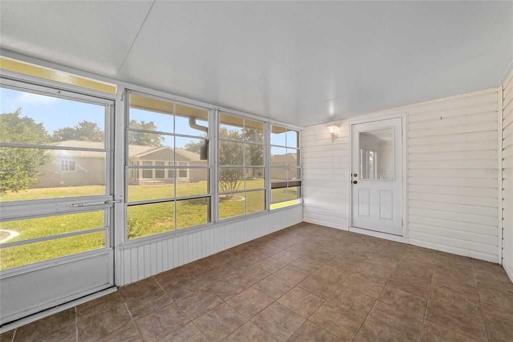 For Sale: $247,500 (3 beds, 2 baths, 1772 Square Feet)