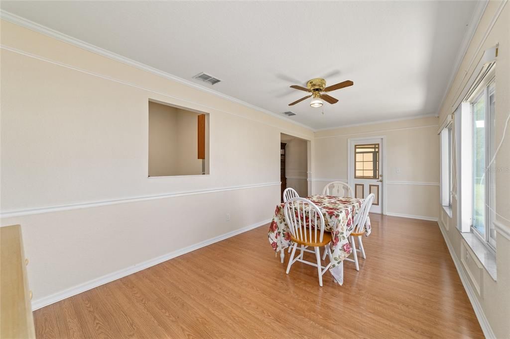 For Sale: $247,500 (3 beds, 2 baths, 1772 Square Feet)
