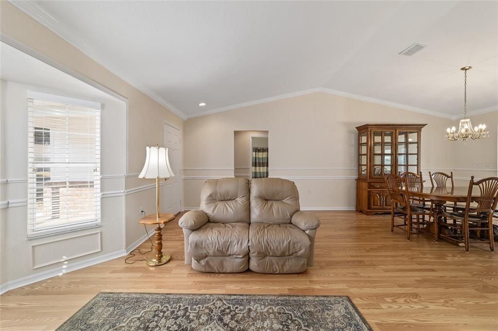 For Sale: $247,500 (3 beds, 2 baths, 1772 Square Feet)