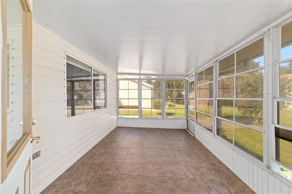For Sale: $247,500 (3 beds, 2 baths, 1772 Square Feet)