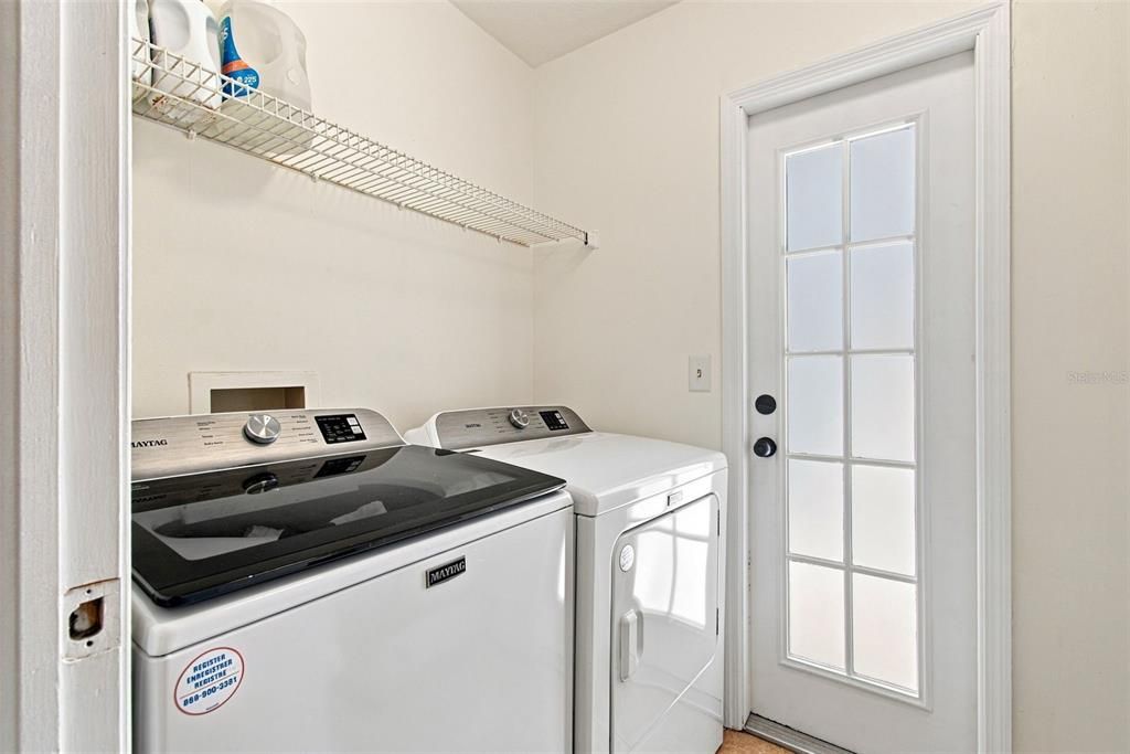 For Sale: $610,000 (4 beds, 2 baths, 2105 Square Feet)
