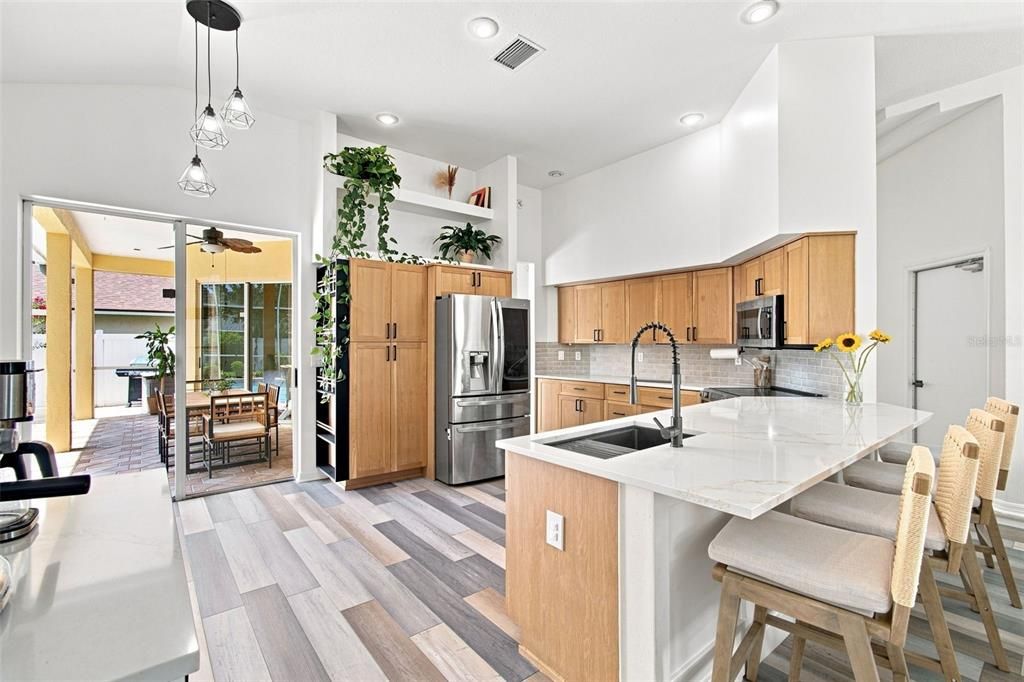 For Sale: $610,000 (4 beds, 2 baths, 2105 Square Feet)