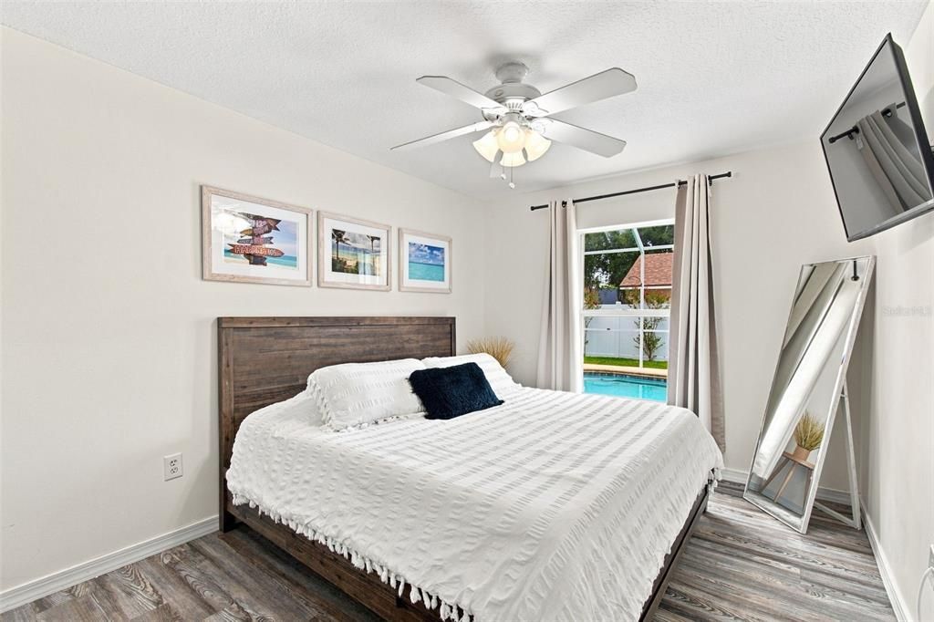 For Sale: $610,000 (4 beds, 2 baths, 2105 Square Feet)