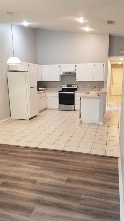 En Venta: $148,000 (3 camas, 2 baños, 1212 Pies cuadrados)