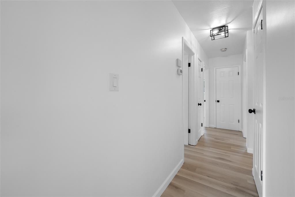 待售: $319,900 (3 贝兹, 1 浴室, 1004 平方英尺)