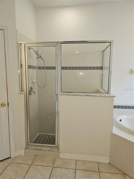 В аренду: $2,495 (3 спален, 2 ванн, 1953 Квадратных фут)