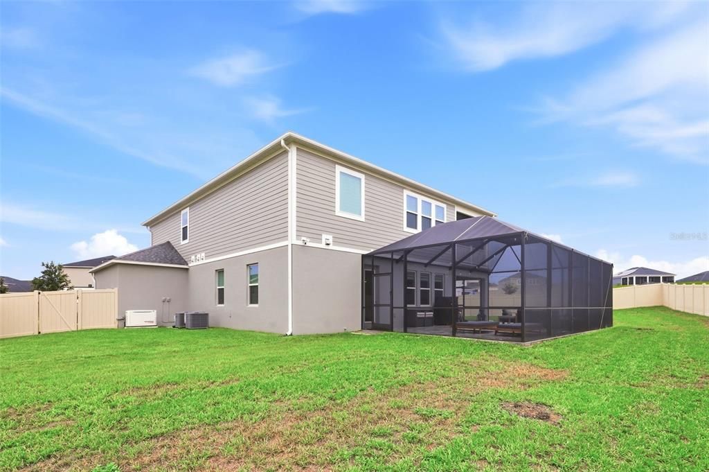 На продажу: $949,000 (5 спален, 5 ванн, 4061 Квадратных фут)