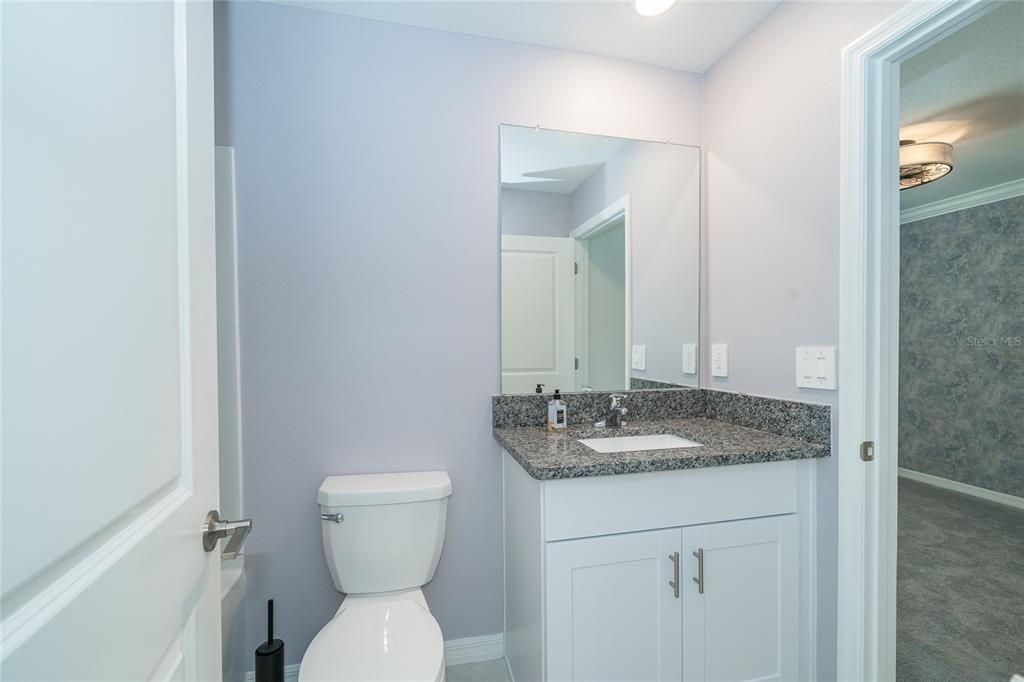 For Rent: $2,295 (3 beds, 2 baths, 1787 Square Feet)
