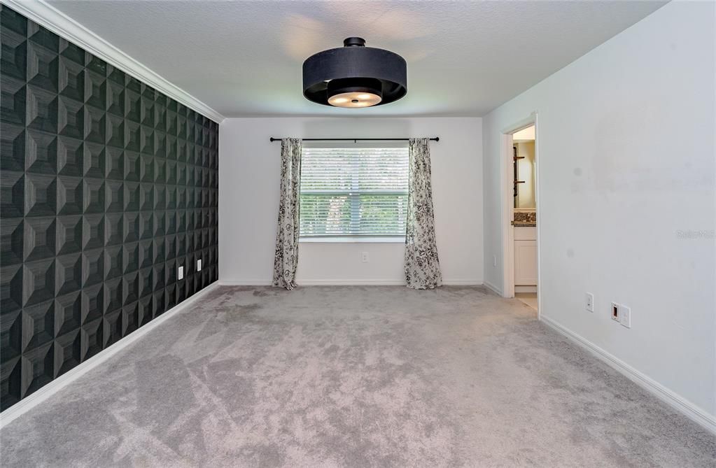 For Rent: $2,295 (3 beds, 2 baths, 1787 Square Feet)