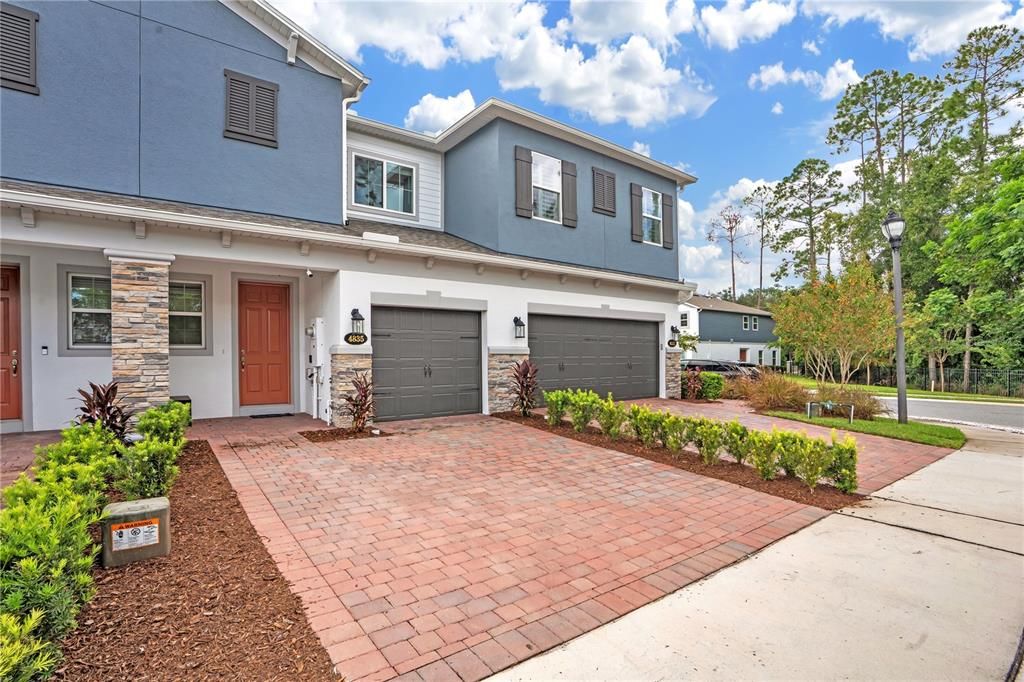 For Sale: $425,000 (3 beds, 2 baths, 1846 Square Feet)