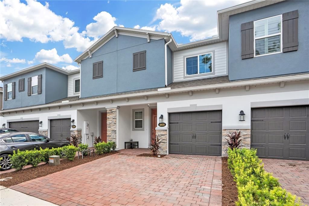For Sale: $425,000 (3 beds, 2 baths, 1846 Square Feet)