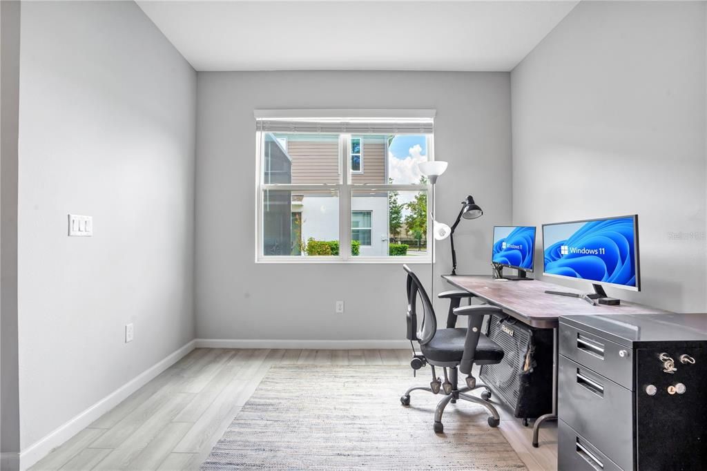 For Sale: $425,000 (3 beds, 2 baths, 1846 Square Feet)