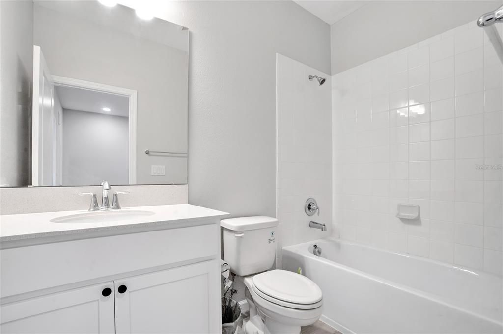For Sale: $425,000 (3 beds, 2 baths, 1846 Square Feet)