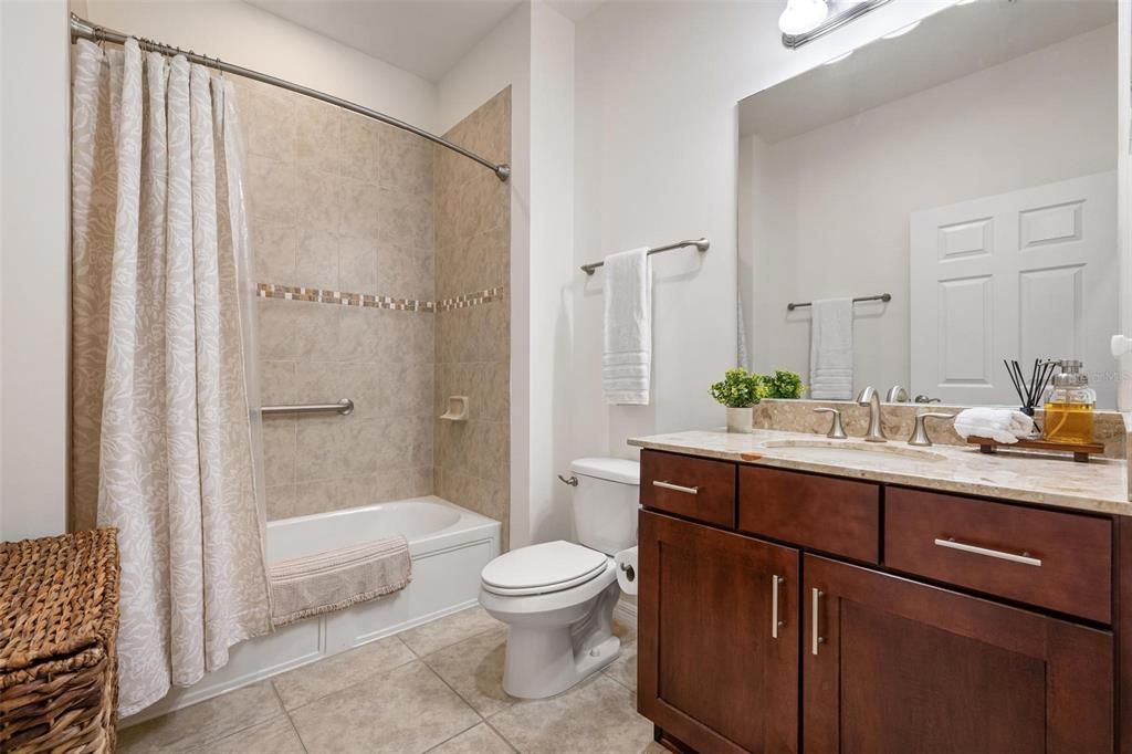 For Sale: $560,000 (3 beds, 2 baths, 2334 Square Feet)