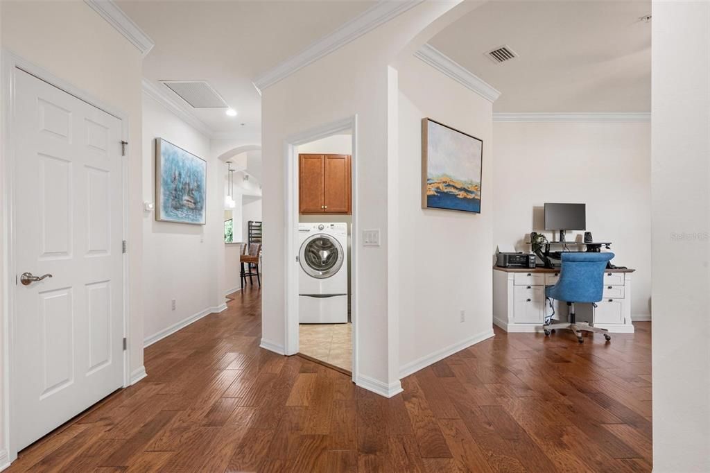 For Sale: $560,000 (3 beds, 2 baths, 2334 Square Feet)