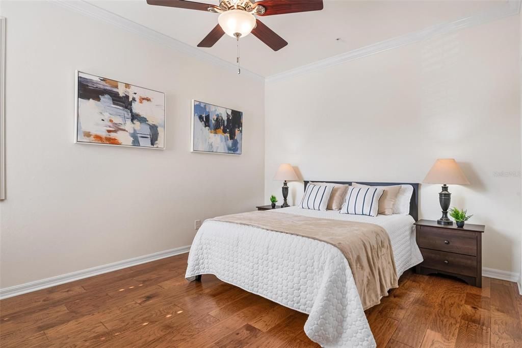 For Sale: $560,000 (3 beds, 2 baths, 2334 Square Feet)