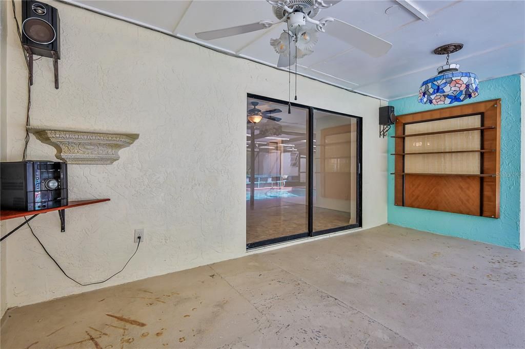 For Sale: $375,000 (3 beds, 2 baths, 1755 Square Feet)