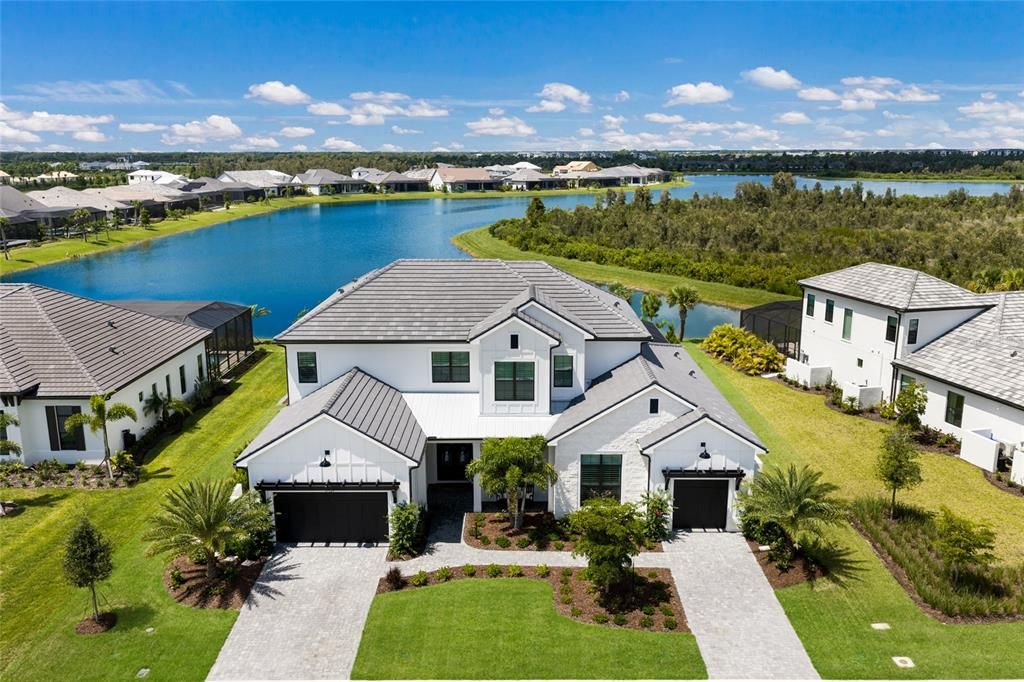 For Sale: $2,595,000 (4 beds, 5 baths, 4189 Square Feet)