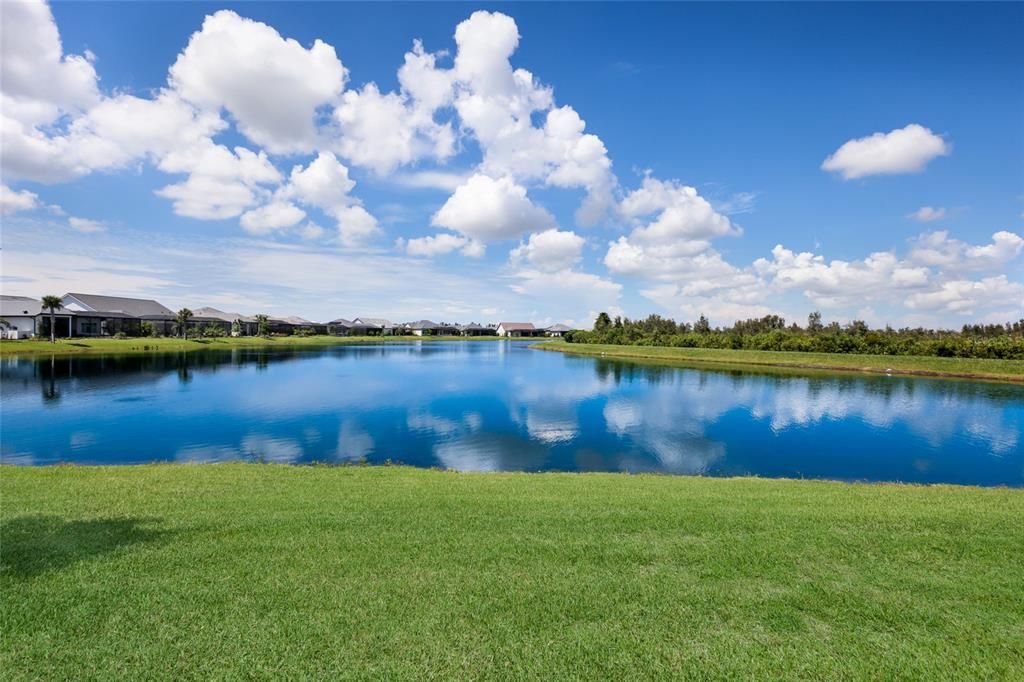 For Sale: $2,595,000 (4 beds, 5 baths, 4189 Square Feet)