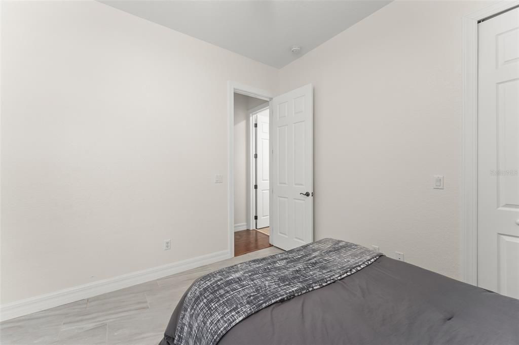 Activo con contrato: $849,000 (5 camas, 4 baños, 3078 Pies cuadrados)