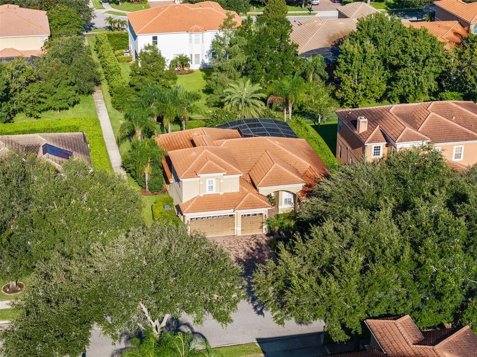 Activo con contrato: $849,000 (5 camas, 4 baños, 3078 Pies cuadrados)