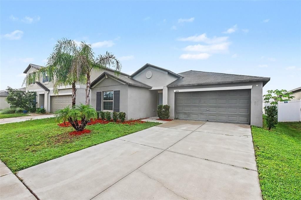 For Sale: $344,900 (4 beds, 2 baths, 1918 Square Feet)