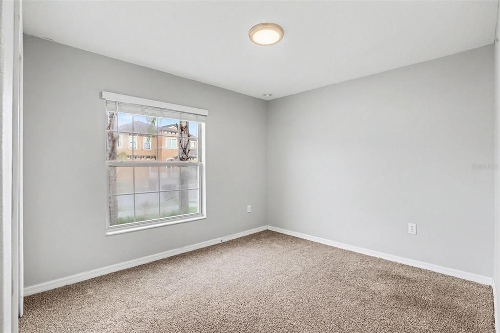 For Sale: $344,900 (4 beds, 2 baths, 1918 Square Feet)