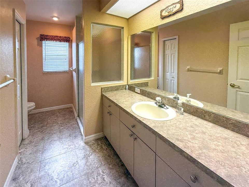 En Venta: $358,900 (3 camas, 2 baños, 1910 Pies cuadrados)