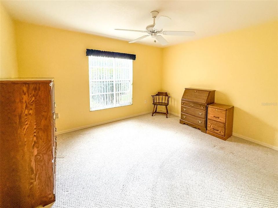 En Venta: $358,900 (3 camas, 2 baños, 1910 Pies cuadrados)