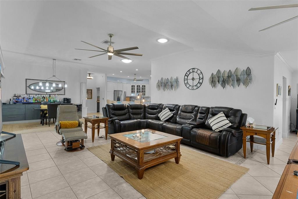 For Sale: $899,000 (3 beds, 2 baths, 2453 Square Feet)