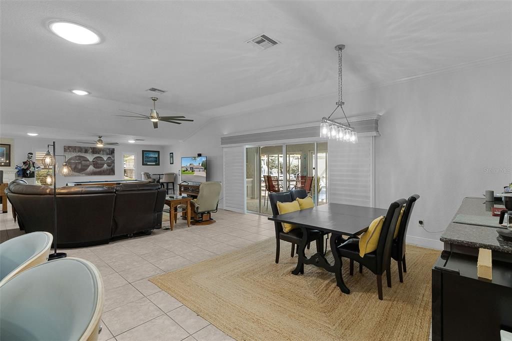 For Sale: $899,000 (3 beds, 2 baths, 2453 Square Feet)