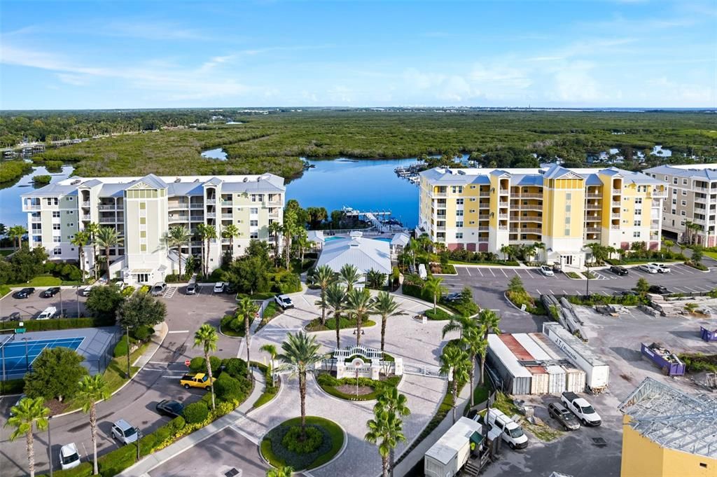 En Venta: $699,000 (3 camas, 2 baños, 1603 Pies cuadrados)
