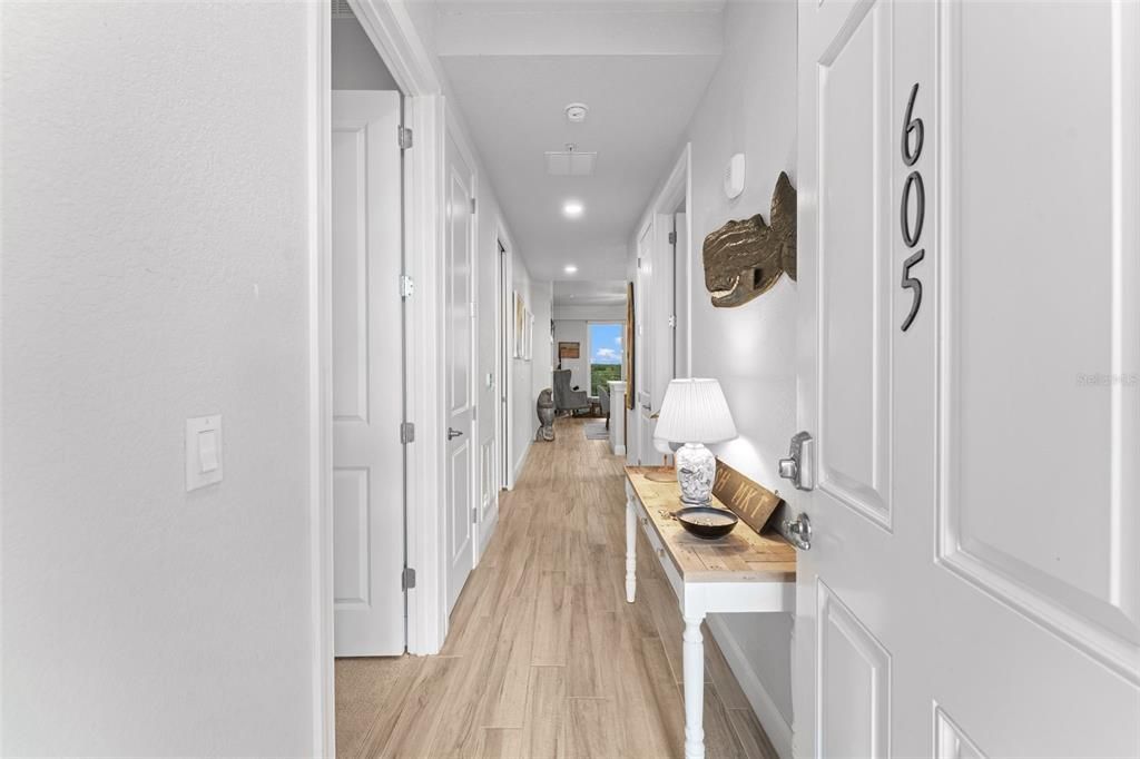En Venta: $699,000 (3 camas, 2 baños, 1603 Pies cuadrados)